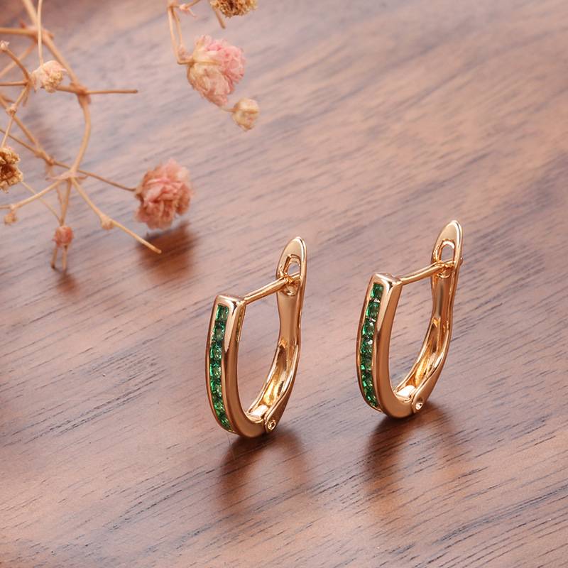 Elegante groene oorbellen