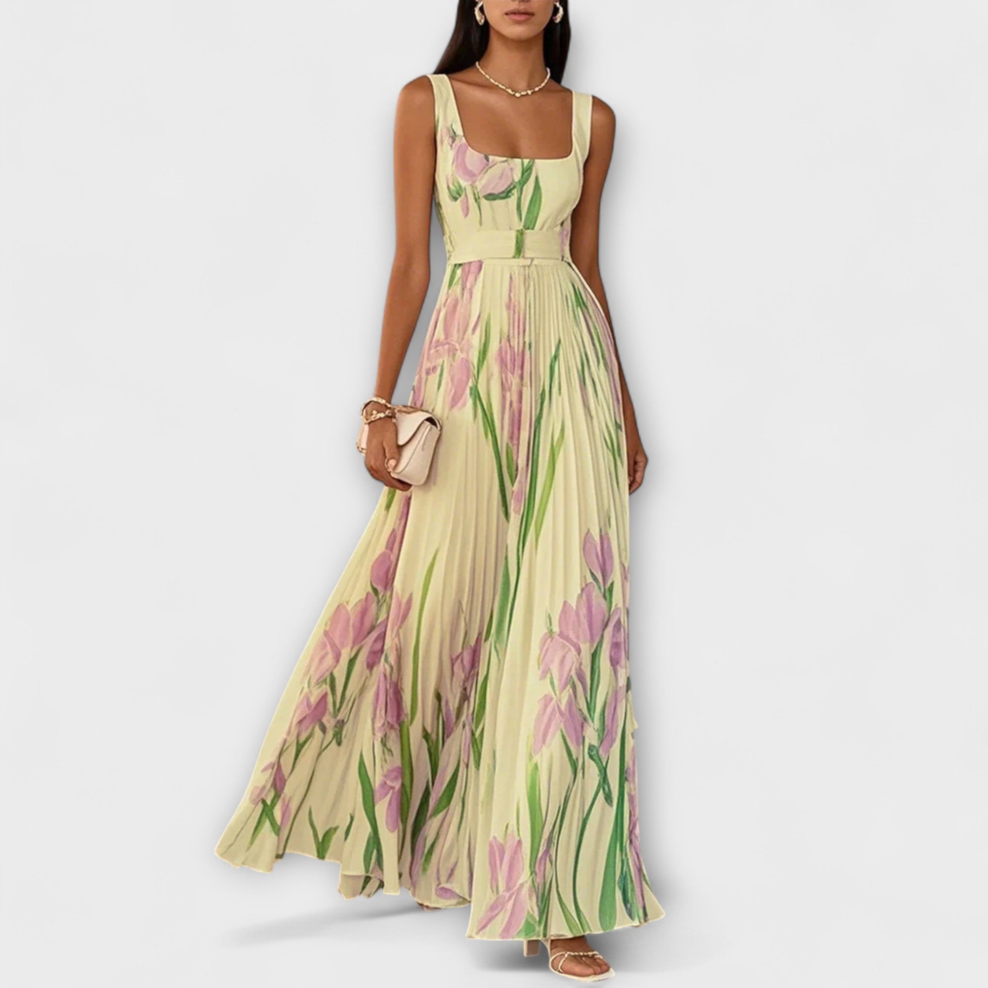 Gevouwen bloemrijke chiffon maxikleed