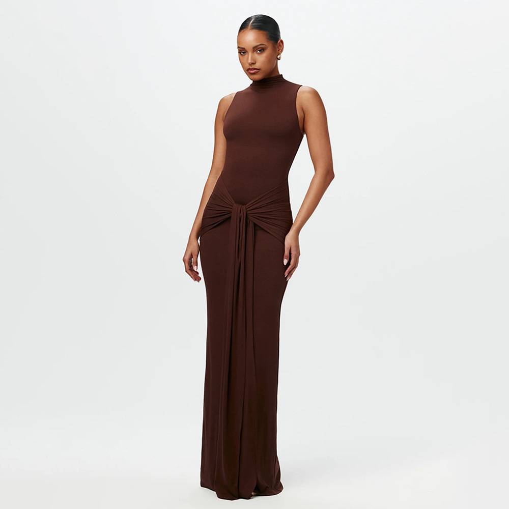 Calista - Stijlvolle geknotte maxijurk van vloeiende chiffon