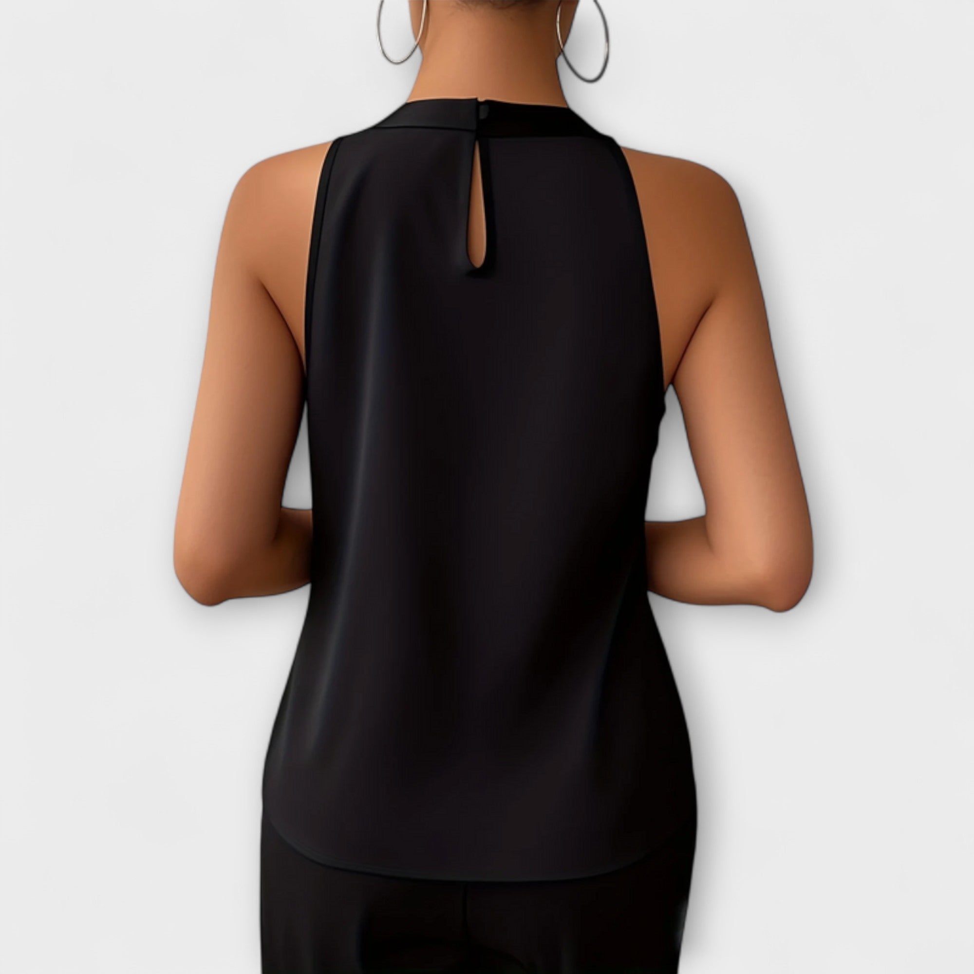 Skye - Chique Satijnen Blouse met Off-Shoulder-Design