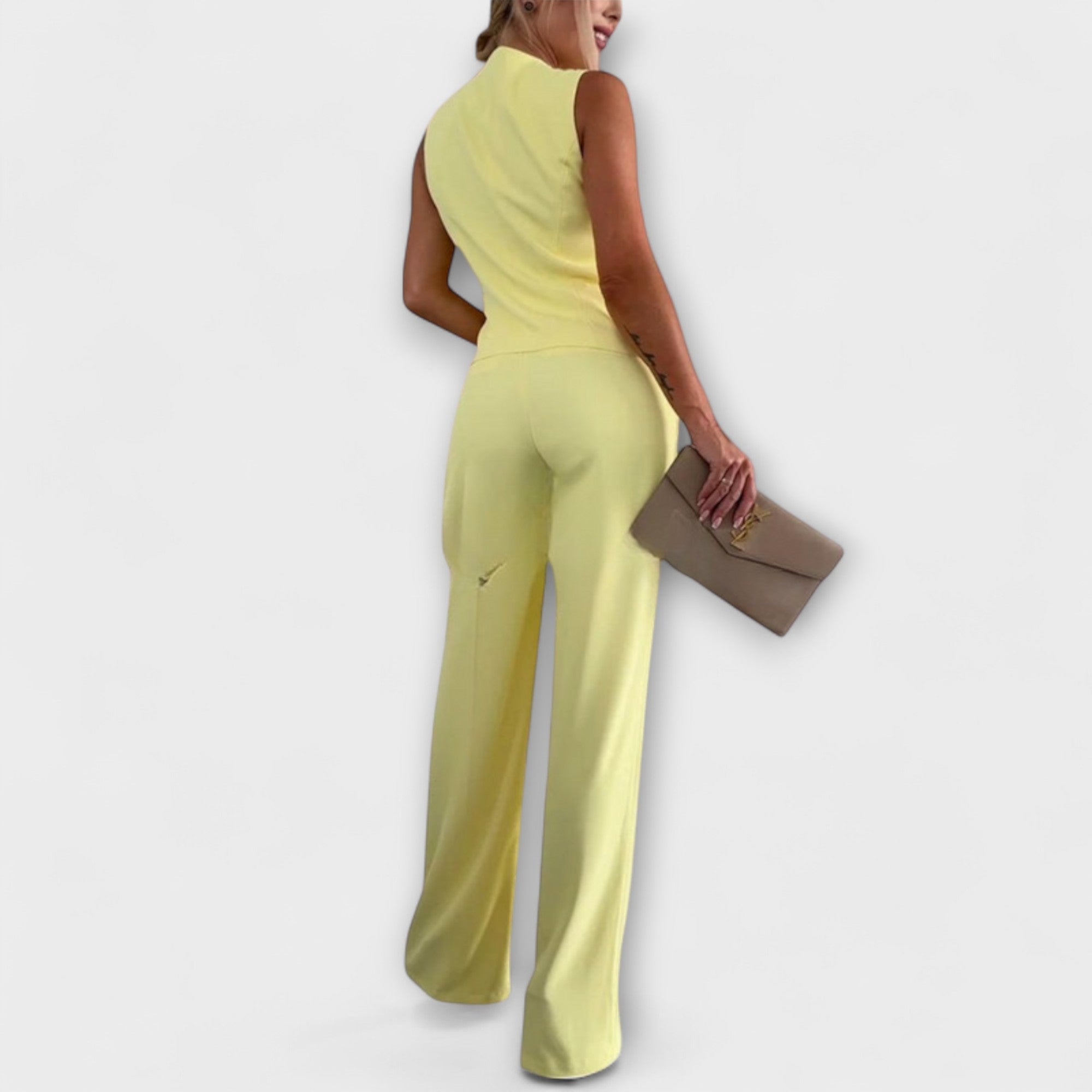 Wilhelmina - Stijlvolle Mouwloze Top en Broek Ensemble