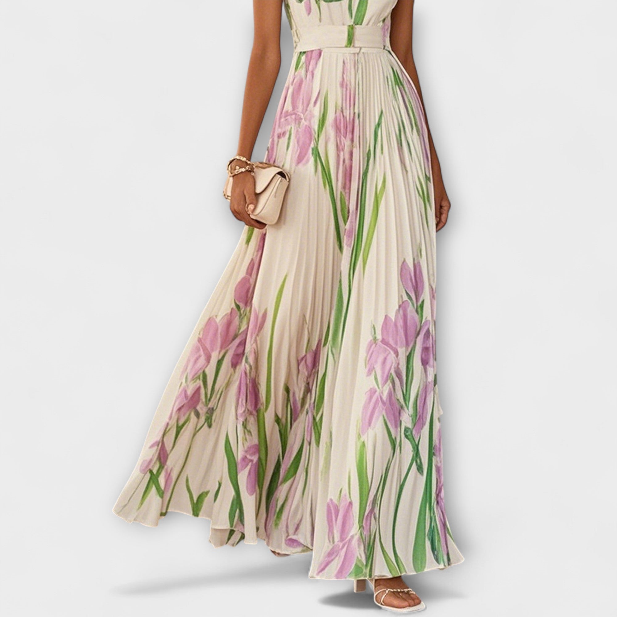 Gevouwen bloemrijke chiffon maxikleed
