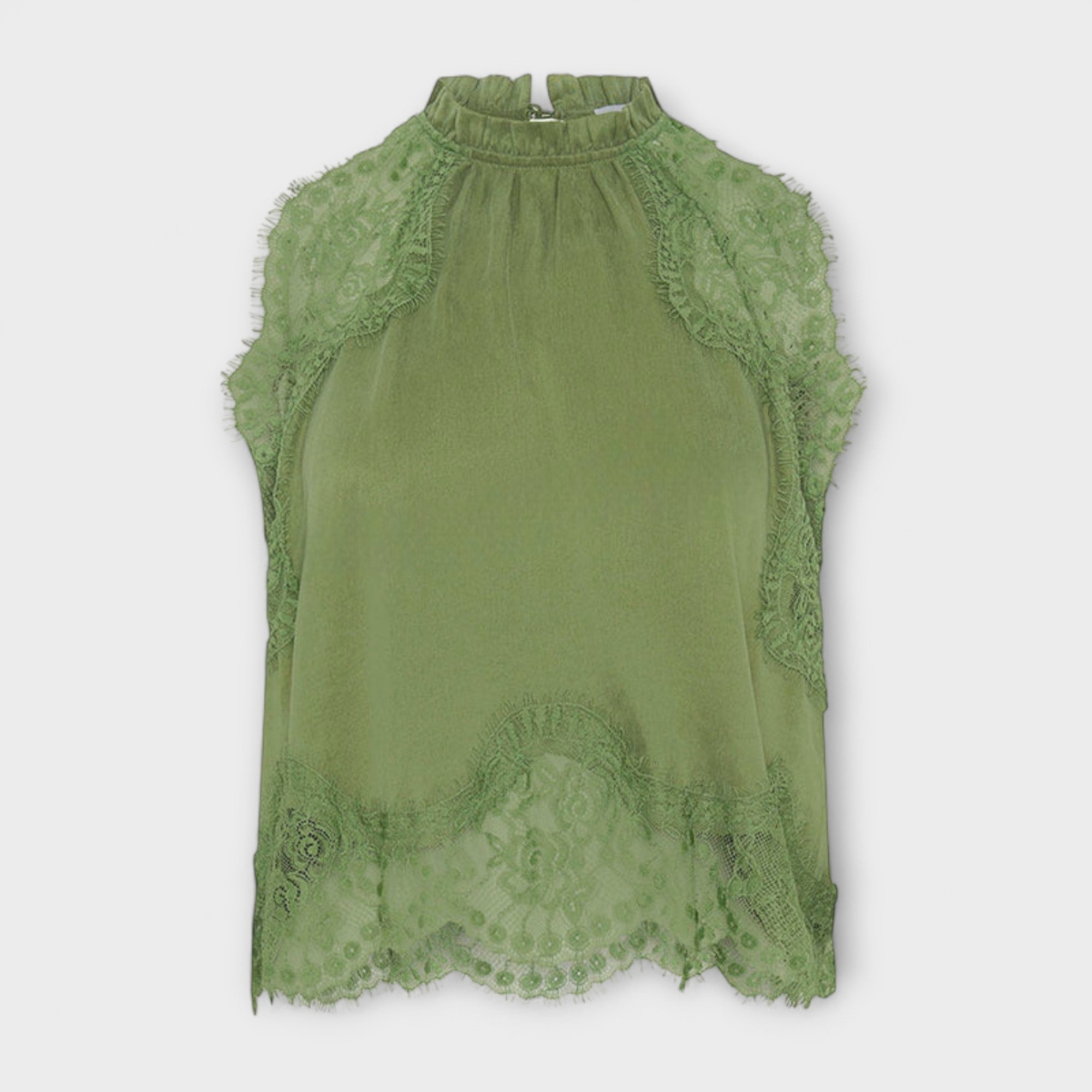 Kaia - Satijnen blouse met kant en geplooide halslijn in set