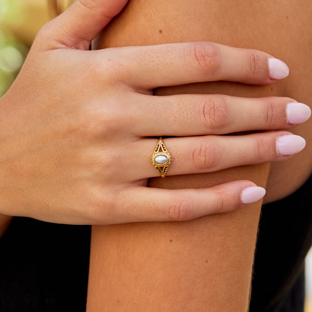 Vintage Royale Ring met Parel