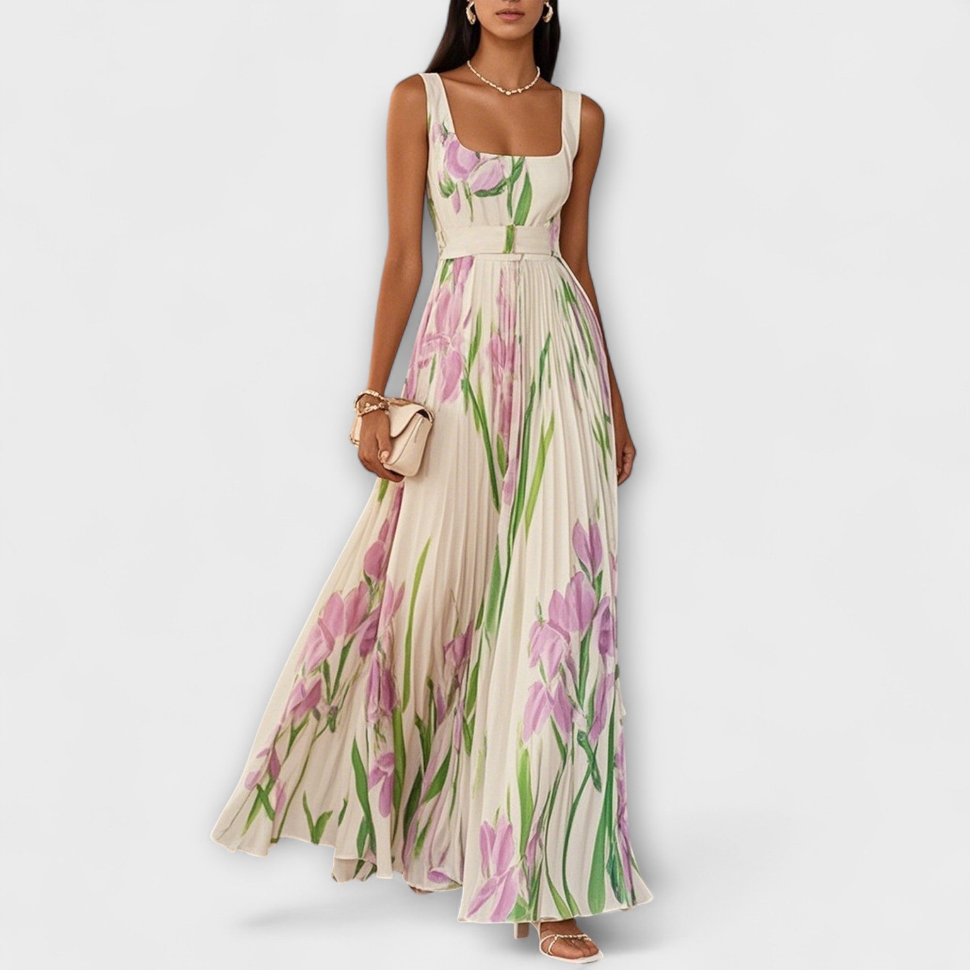 Gevouwen bloemrijke chiffon maxikleed