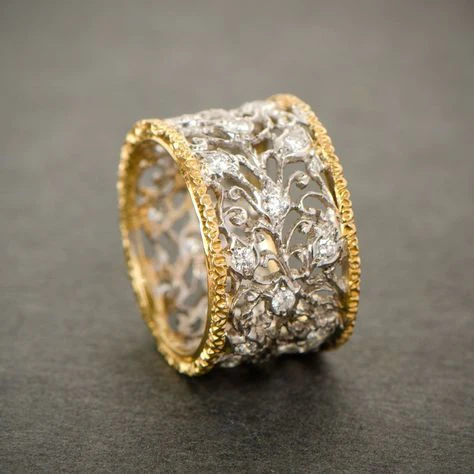 Mika - Vintage Ivoren Zirkonia Ring